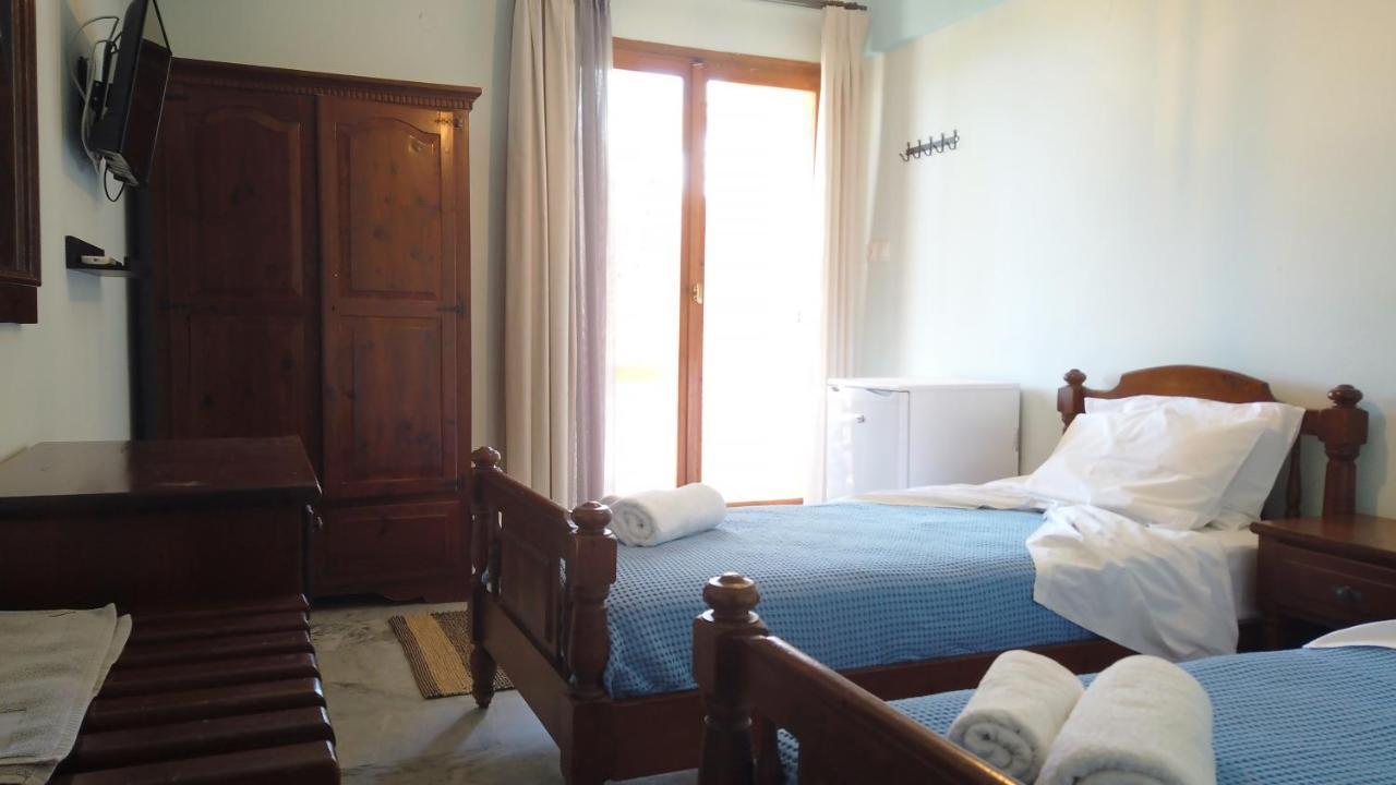 Fistiki Rooms Agia Marina  Ngoại thất bức ảnh